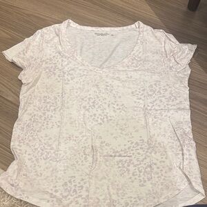 Abercrombie & Fitch Light Pink Patterned Tee